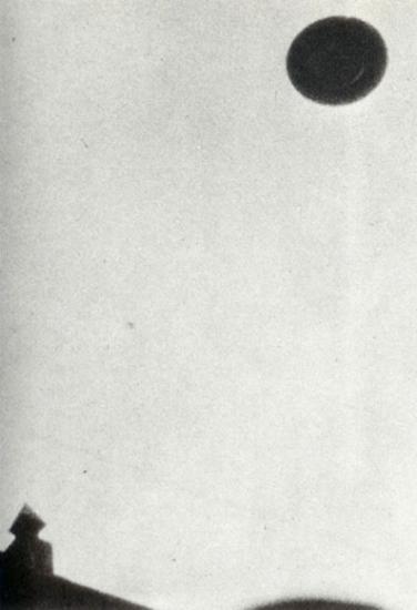 1950-mid-yokohama-japan-ufo