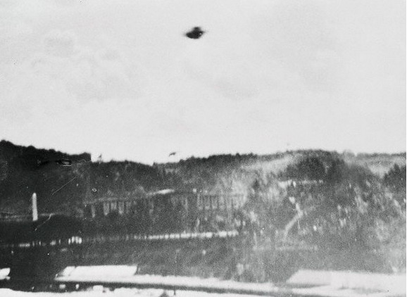 1954-october-19-monte-carlo-rome-italy-ovni-ufo