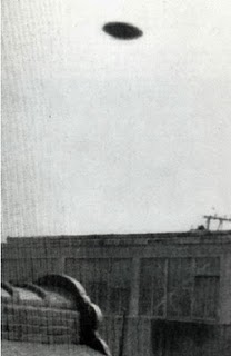 1958-kaizuka-japan-ufo