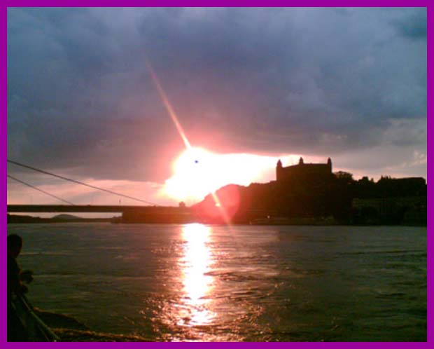 f20040020a_bratislava